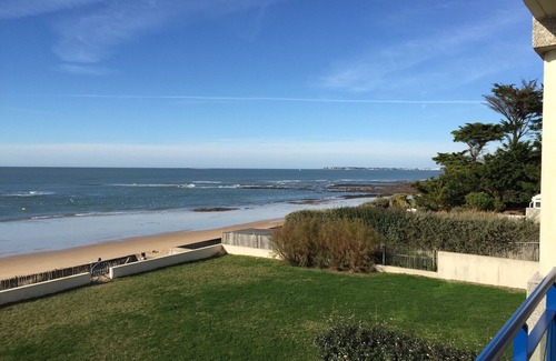 Pornichet Apartment | Holidays feet in the water. Direct access to the beach. high-speed Internet