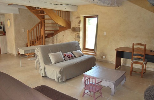 Noyal-Sous-Bazouges House | Holidays in the countryside in beautiful renovated longhouse