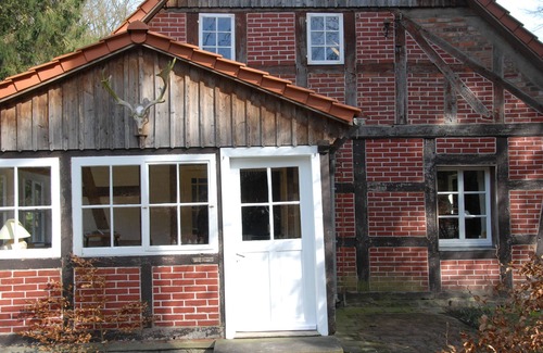 Kirchlinteln House | Holidays under tall oak trees on the western edge of the Lüneburg Heath