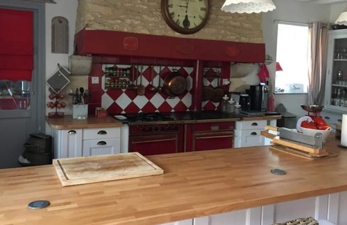Bouesse House | Holidays with family or friends in a warm setting
