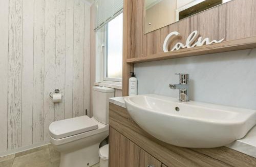 Skegness Cabin | Holidays with TLC at Cherry Lea Park