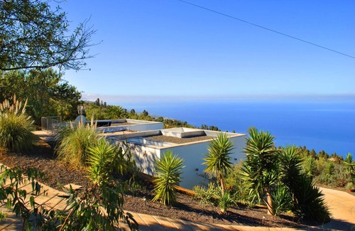 Tijarafe Villa | HOLIDAYS WITH VISION AND -RUHIG ENTSPANNEND- COMFORTABLE AND QUALITY
