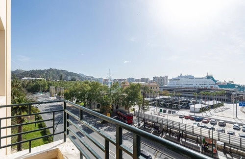 Ensanche Centro Apartment | Holidays2Malaga Heredia with terrace