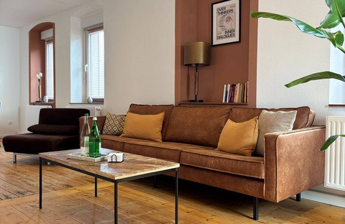 Hoehr-Grenzhausen Apartment | "Holistic Home" Ecological-Biological-Philosophical Stylish in the ceramic city