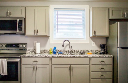 Williamstown Apartment | Holland Suites, Suite #4
