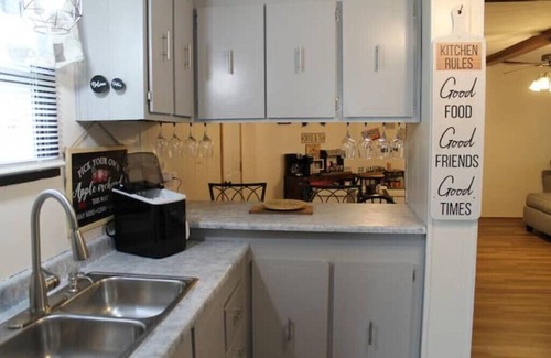 Town of New Haven House | Holler Ridge 3BR 2Bath New River National Park