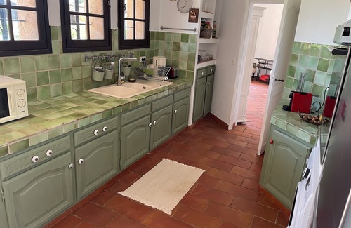 Hyeres House | Holliday home close to the sea (5 mn walk from the beach and the shops)