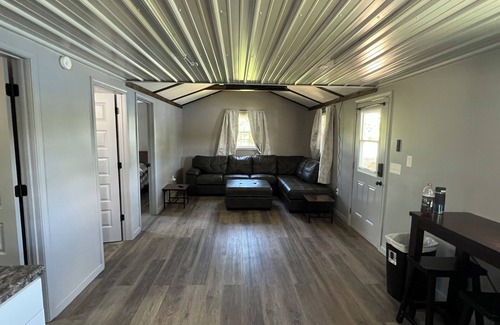Muddy Pond Cottage | Holpps Pine Ridge Lake tiny house C