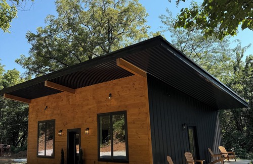 Jasper Cabin | Holt House - Tranquil cabin close to hiking trails and the Buffalo River
