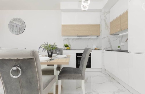 Wilanow Apartment | Holzera 3 | Elegant Apartment | Wellness | Wilanów