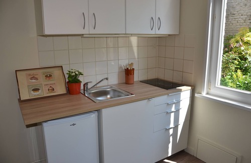 Vauban - Wazemmes House | Home (2 bedrooms) in a private courtyard, Lille Cormontaigne