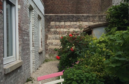 Vauban - Wazemmes House | Home (2 bedrooms) in a private courtyard, Lille Cormontaigne