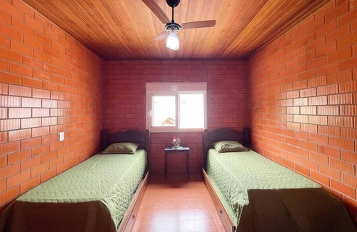 Igarata Cottage | Home 69 I House in Igaratá with Private Pool and Reservoir View
