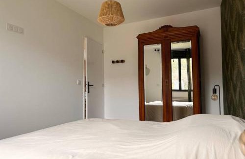Saint-Leger-du-Bourg-Denis Apartment | Home 724