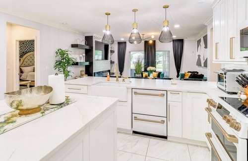 Lakewood Park House | Home 9 Mi to Dtwn & Fort Pierce Inlet State Park!