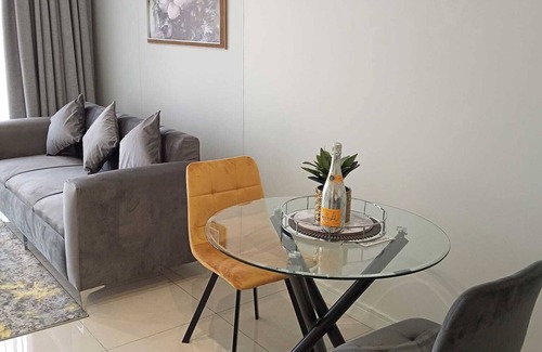 Greater Johannesburg Metropolitan Area Apartment | Home-Away @Ellipse Waterfall, Midrand