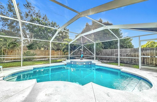 Port Saint Lucie House | Home Away From Home w/Private Heated Pool, Game room and quiet place to relax!