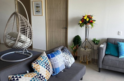 San Salvador Apartment | Home away from home with a view!n