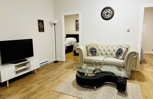 Chilliwack House | Home away from home