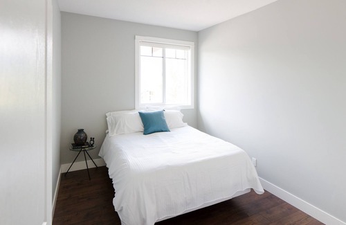 Salmon Arm House | Home away from home in the Shuswap
