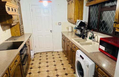 Swindon House | Home away from home