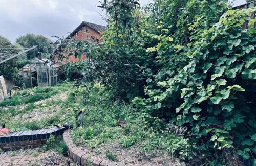 Swindon House | Home away from home