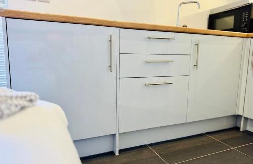 Coalpit Heath Apartment | Home away from home!