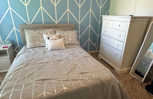 Papillion House | HOME AWAY FROM HOME - just minutes from downtown