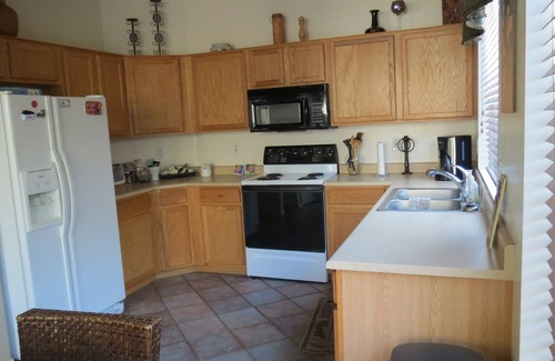 Augusta Ranch House | Home Away From Home - Paradise In The Desert