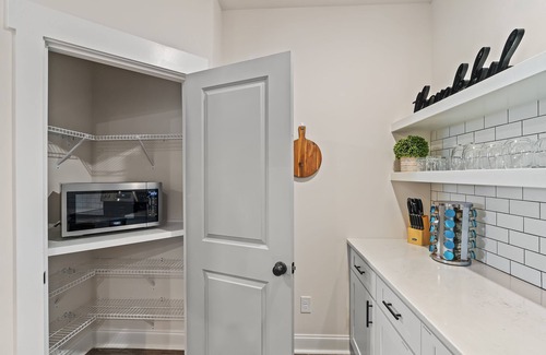 Pineville House | Home Away from Home - Sleep from 8 to 16 with Available Adj. Units