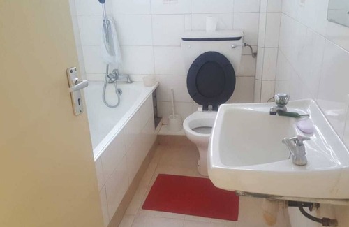 Nairobi House | Home away from home, three bedroom house, two bedroom always, B&F