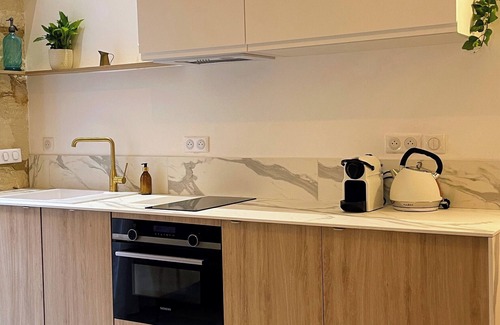 Gares Apartment | Home Chic Home - Les Suites de La Comédie - Suite4