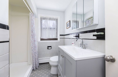 Jamestown House | Home Downtown with Private Yard and Pool