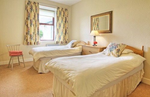 Belford Cottage | Home from home - with a large garden!