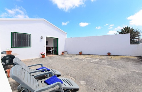 Mozaga House | Home In Central Location with Vegetable Garden, Terrace, Mountain View & Wi-Fi; Parking Available