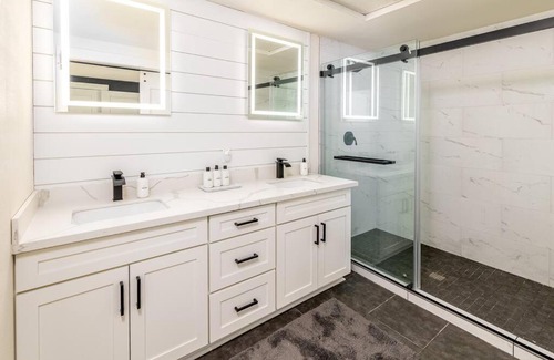 Lochsloy House | Home in Lake Stevens with large fenced yard