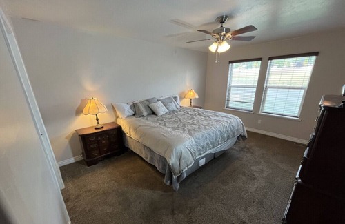 Nephi House | Home in Nephi 5 Bed/3 Bath
