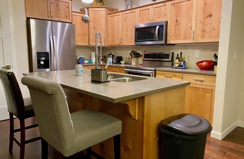 Hermosa House | Home in the Beautiful Animas River Valley near Durango Hot Springs built in 2018