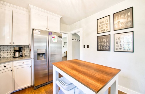 Montreat Cottage | Home in the heart of Montreat with arcade, firepit & washer/dryer - dog-friendly