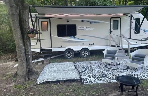Grand Rapids House | HOME is where you park it!