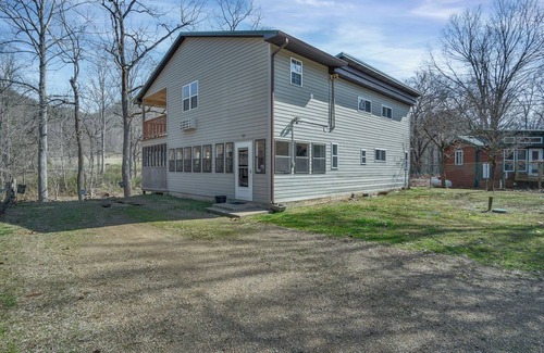 Townsend House | Home located on the river , perfect for enjoying a evening on the deck grilling.