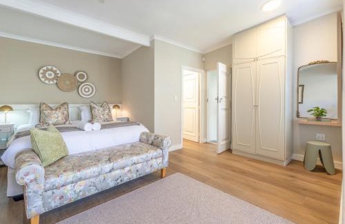 Bloubergstrand Villa | HOME-LYNN, Bloubergstrand