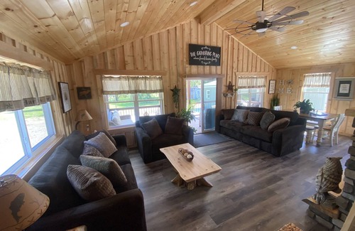 North East Other | Home on 3 acres in the heart of wine country w/gameroom. 5 min to Lake Erie.