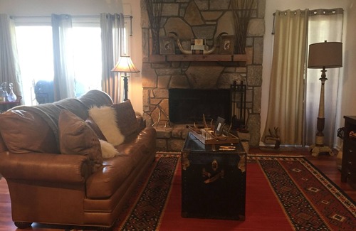 Deer Run Condo | Home on the Sapphire River