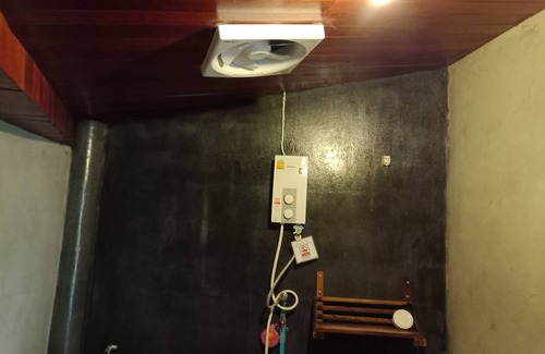 Chamni Hotel | Home Style Resort