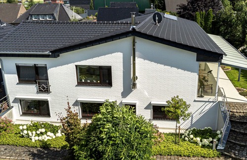 Niederkruechten Apartment | Home Suite Home near the NL border