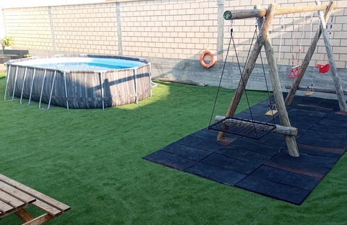 Arguedas Cottage | HOME TO ENJOY IN STYLE ! Garden, barbecue, swimming pool, swings, ping-pong.