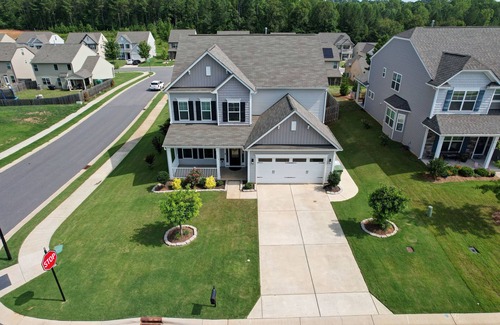 Mount Holly House | Home to Home.5min from whitewater center