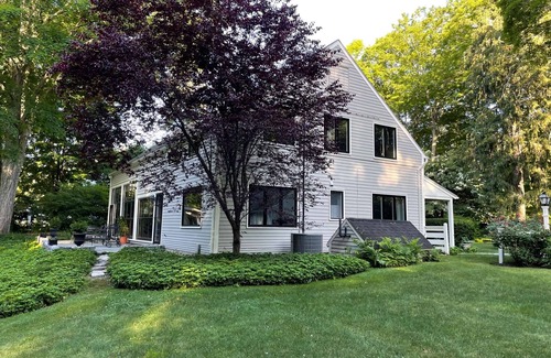 Old Lyme House | Home with Endless Charm | Relax, Entertain, Enjoy!