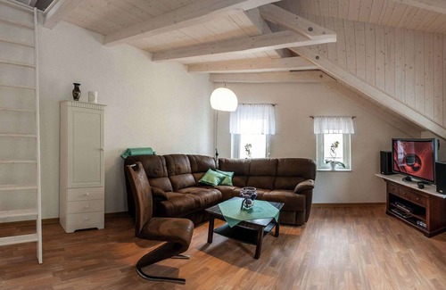 Thale Apartment | Home with lots of light and a great view